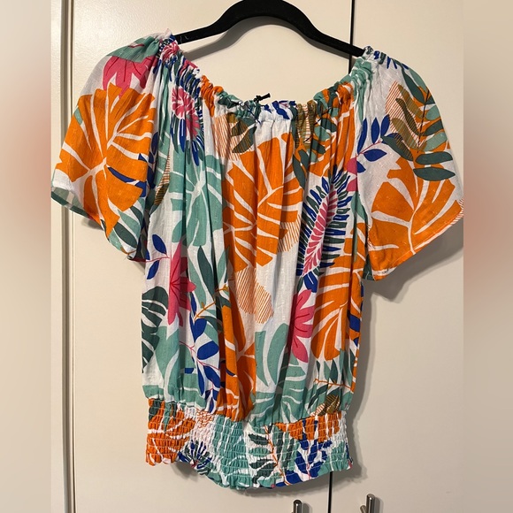 Nicole Miller Floral 2 piece set - Picture 11 of 13